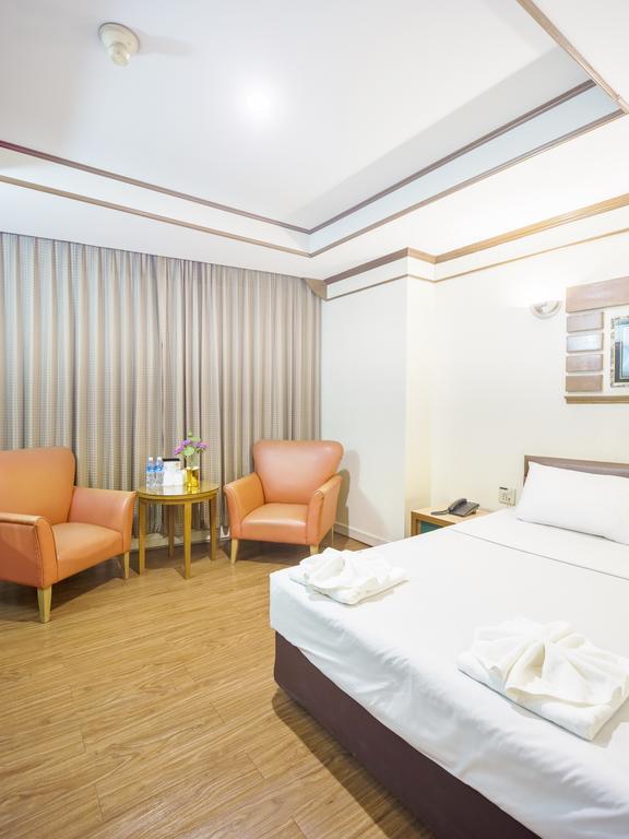 Bavana Hotel Bangkok Extérieur photo