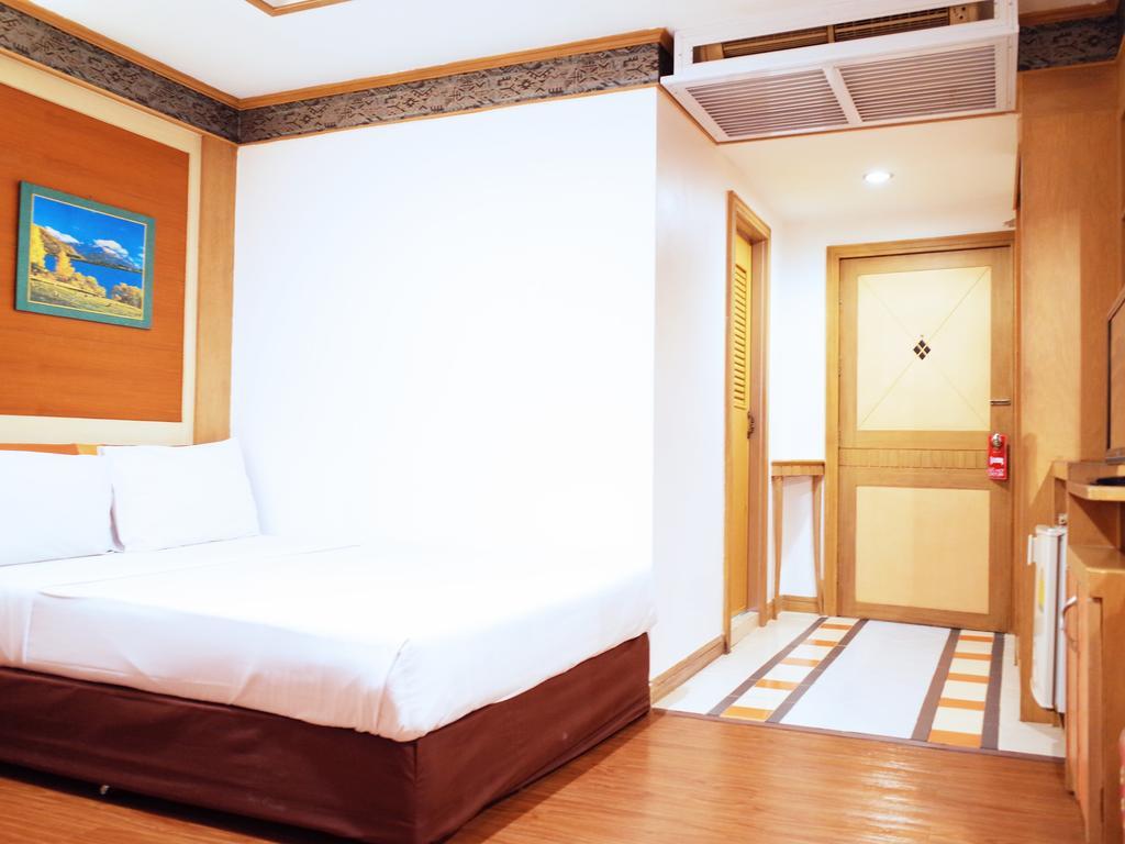 Bavana Hotel Bangkok Extérieur photo